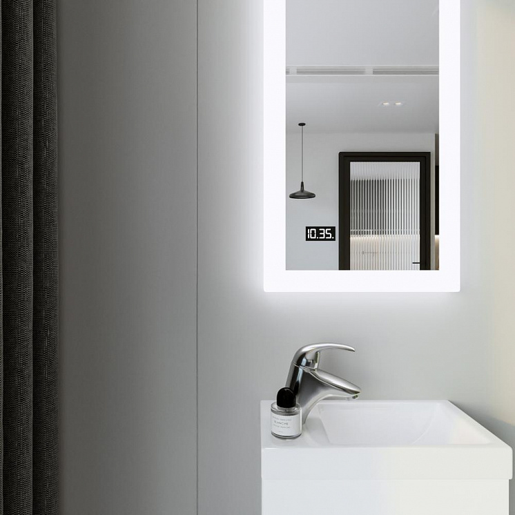 Зеркало для ванной Вега 40 с подсветкой и часами, включение на взмах руки